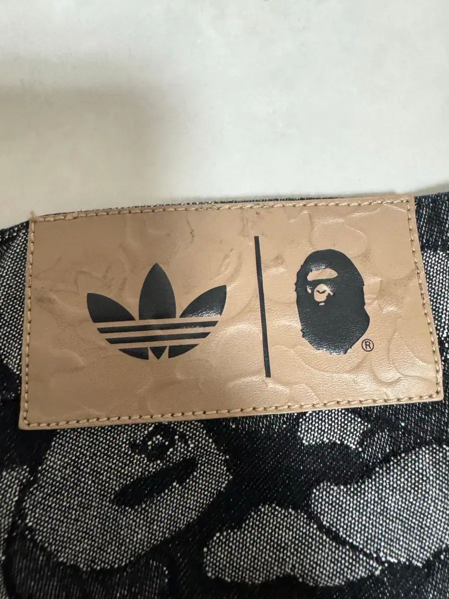 アディダス BAPE シャーク カモフラージュ ハーフパンツ デニム ブラック