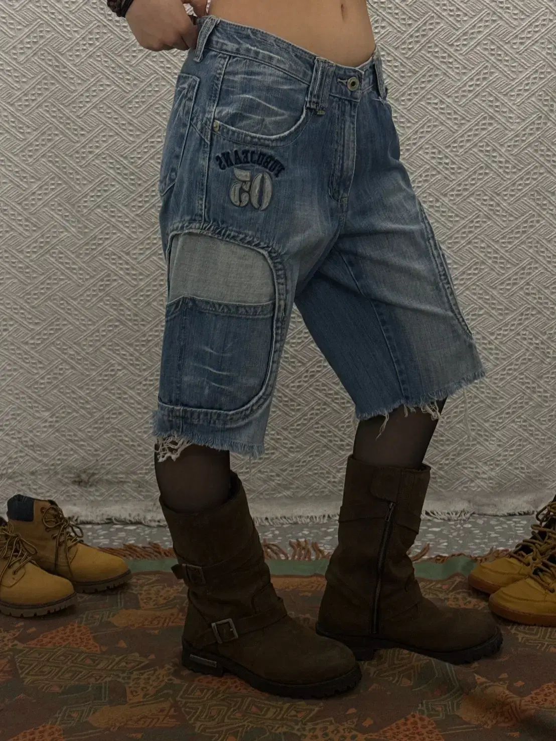 FUBU (フブ) ストリート Kitsch (キッチ) パッチワーク デニム バミューダ ハーフパンツ K0246