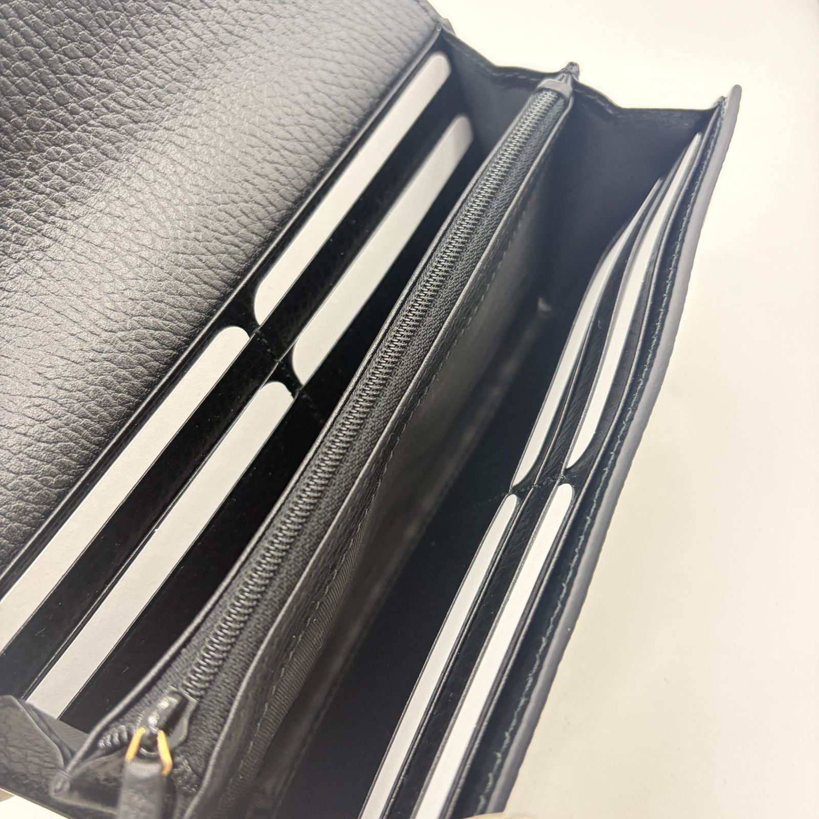 未使用品】 GUCCI GGマーモント 長財布 456116 コンチネンタル