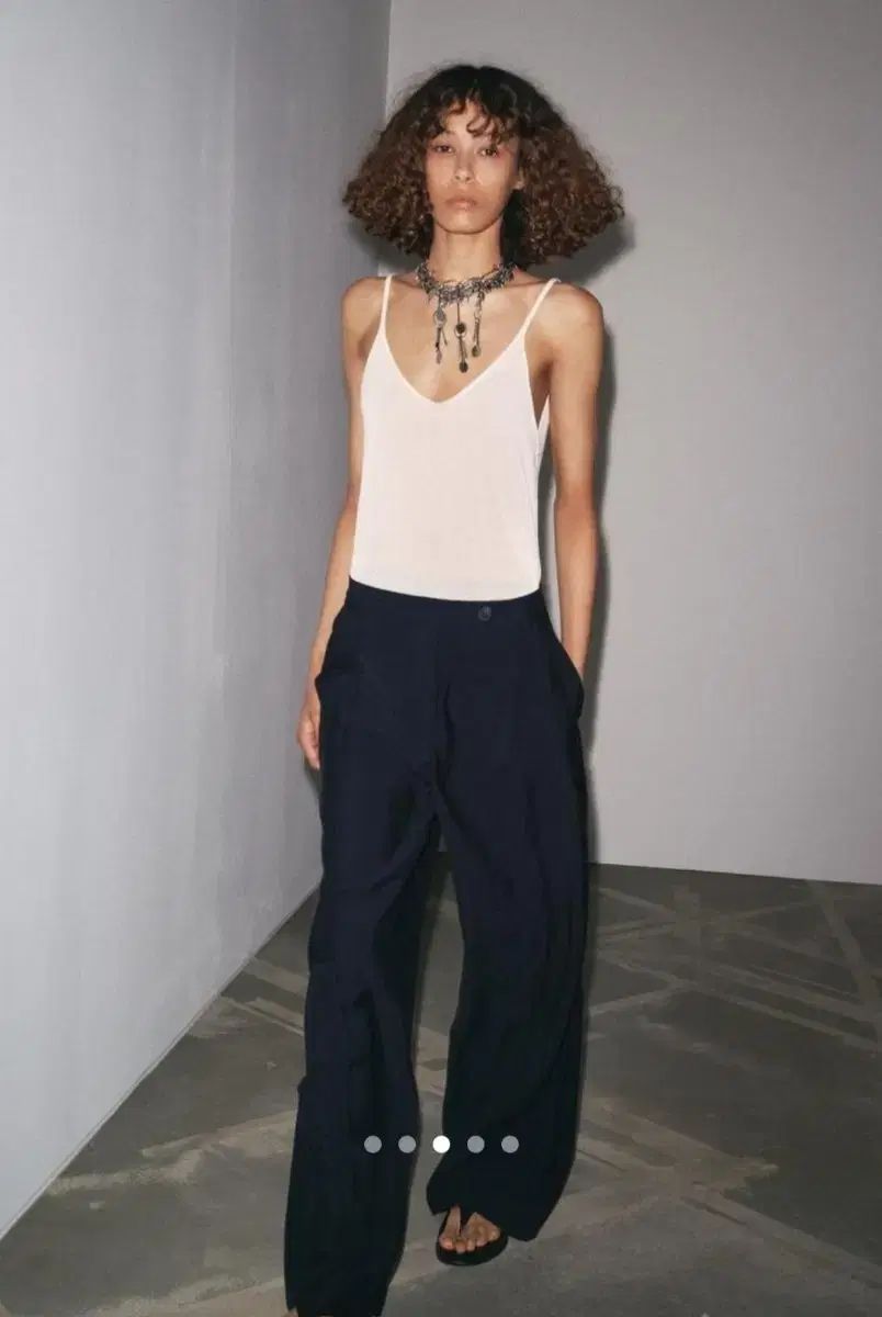 ZARA ワイドスラックス