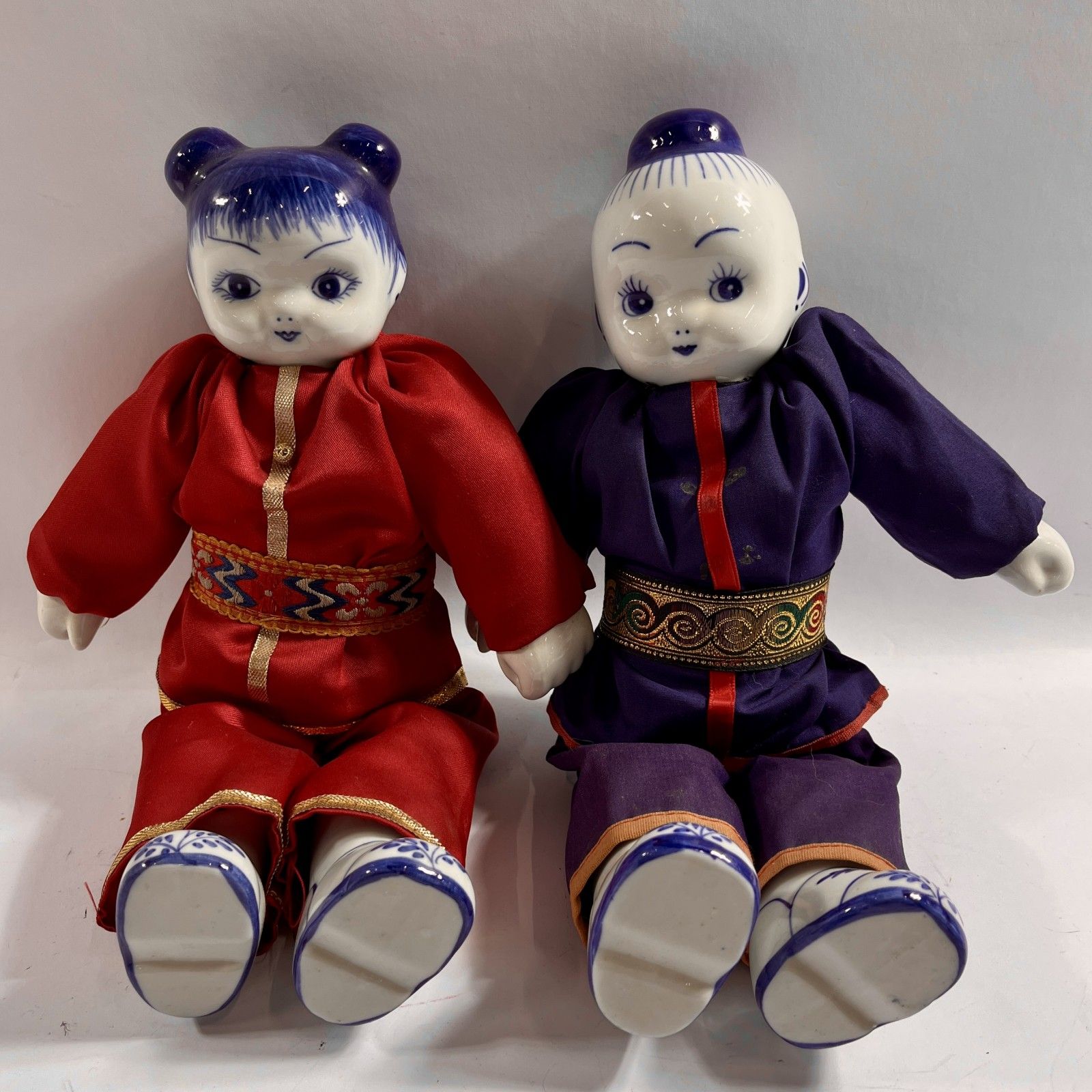 ★ 中国人形 ポーセリンチャイナドール 2点 まとめ商品 陶磁器 民族衣装 伝統 磁器製 アンティーク 現状品