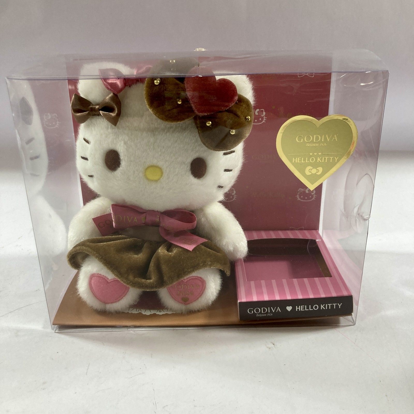 ☆ Hello Kitty ハローキティ×GODIVA コラボぬいぐるみ サンリオ 一つ