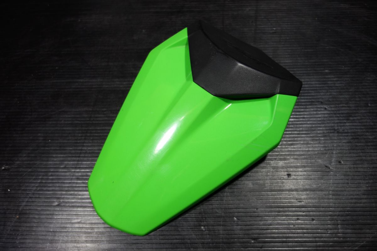 シングルシートカウル カバー カワサキ 純正 オプション ZX-25R SE ZX250E 53065-0078 #R20260430 4,792円
