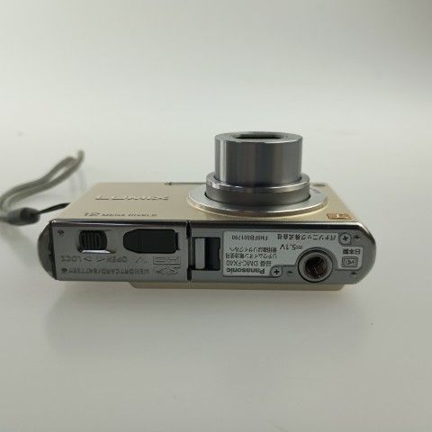 Panasonic LUMIX DMC-FX40 コンパクトデジタルカメラ - メルカリ