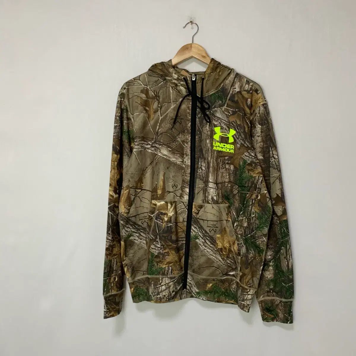 UNDER ARMOUR アンダーアーマー リアルツリー リアルツリー WHOフー トラックジャージ ジャージ ジップアップ ゴープコア L