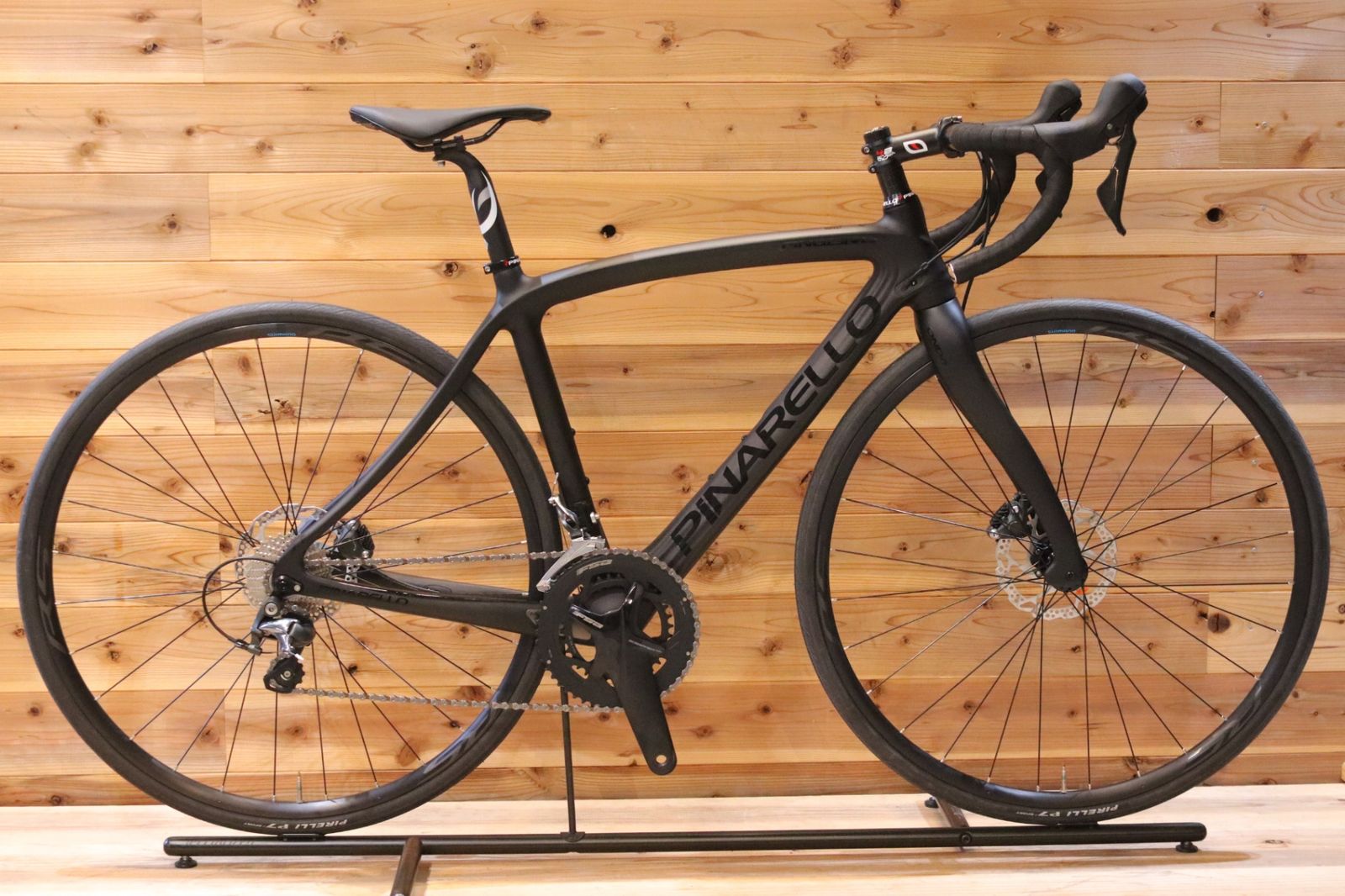 未走行で入荷！ ピナレロ PINARELLO アングリル ANGLIRU DISK 2022 460