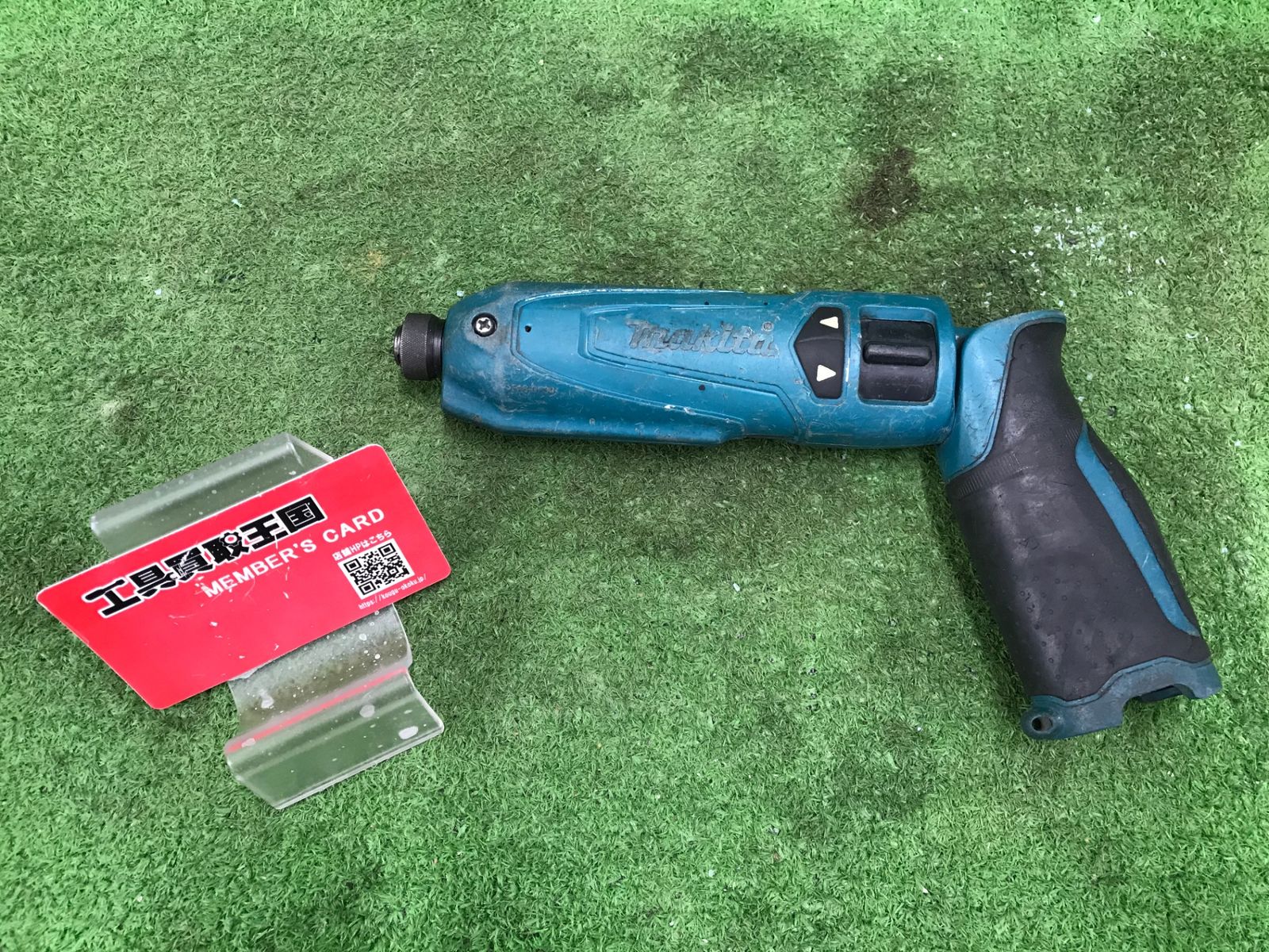 【中古品】【0918】★makita(マキタ) 7.2v充電式ペンインパクトドライバ 青(本体のみ) TD022DZ　ITQBX0JUMDNQ