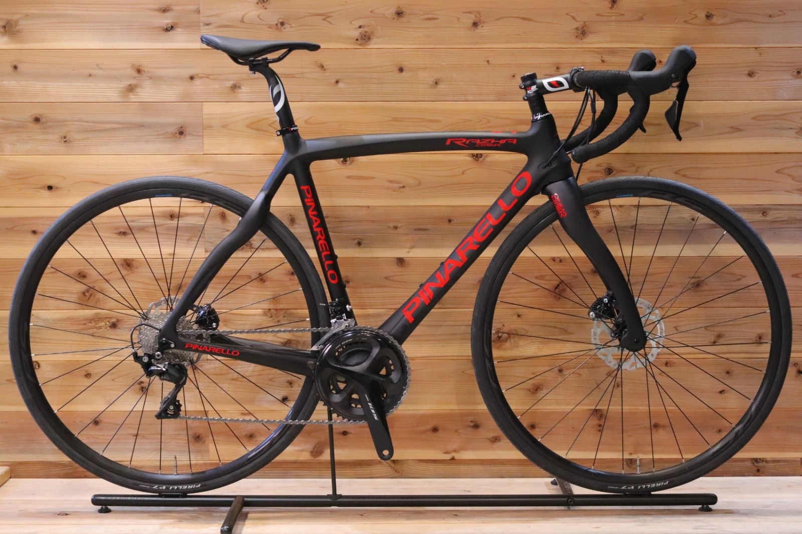 未走行で入荷！ ピナレロ PINARELLO ラザ RAZHA DISK 2022モデル 515 