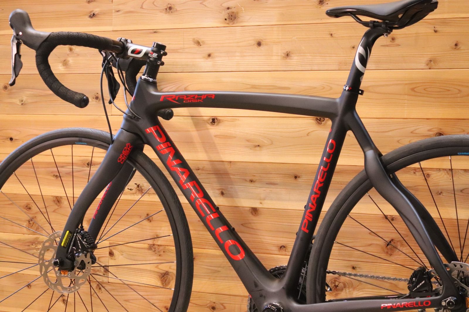 未走行で入荷！ ピナレロ PINARELLO ラザ RAZHA DISK 2022モデル 515 