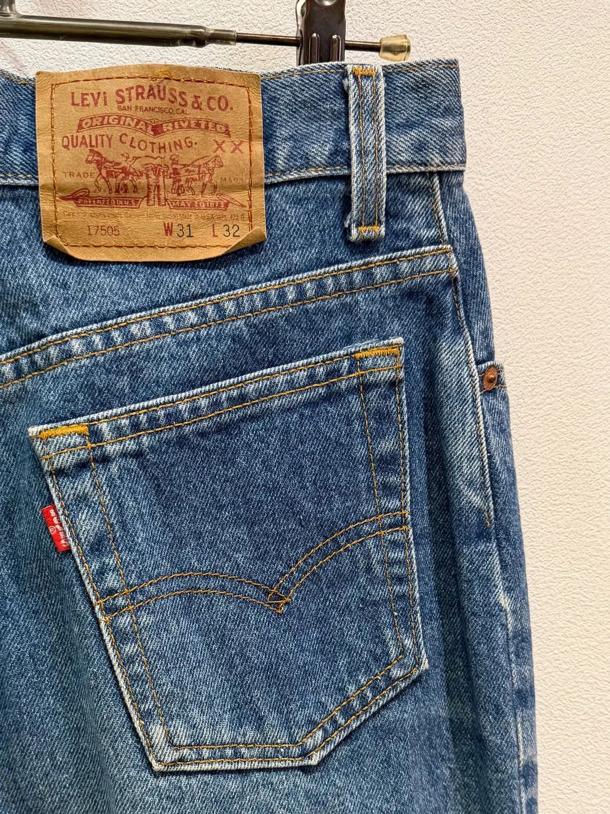 90's Levi's 17505 (28 Made In U S A)