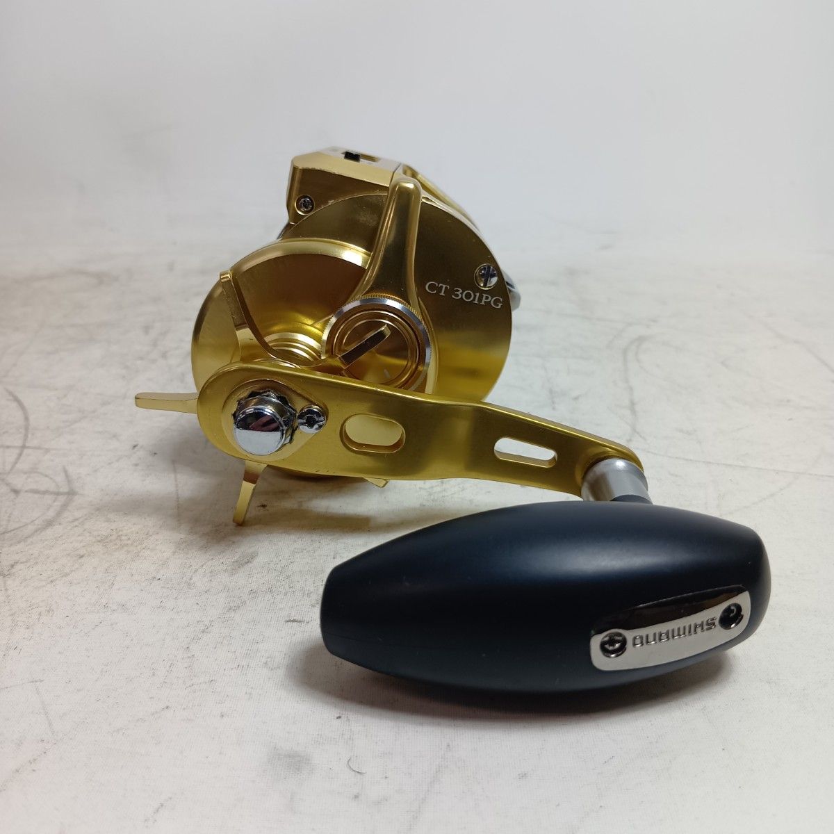 SHIMANO シマノ 03823 釣り用品 リール ベイトリール 18オシアコン