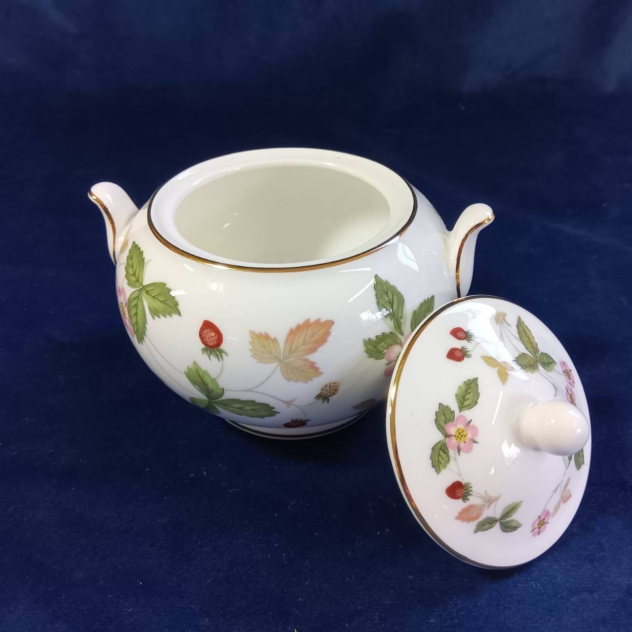 ウェッジウッド Wedgwood 美品 ワイルドストロベリー 3点セット 