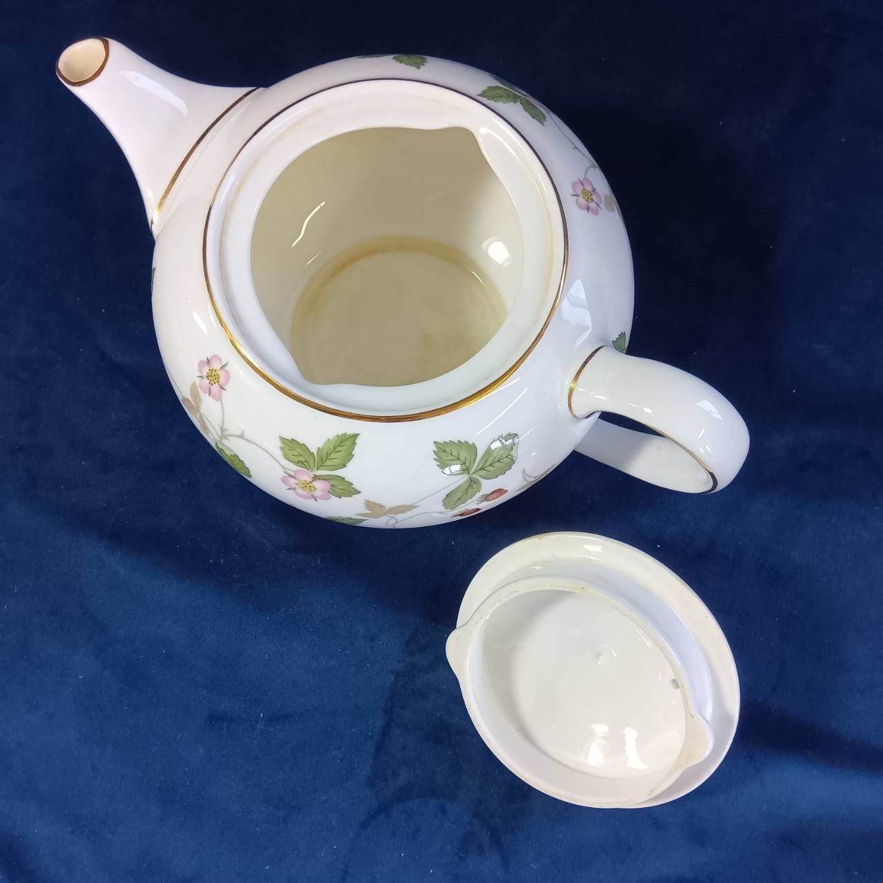 ウェッジウッド Wedgwood 美品 ワイルドストロベリー 3点セット 