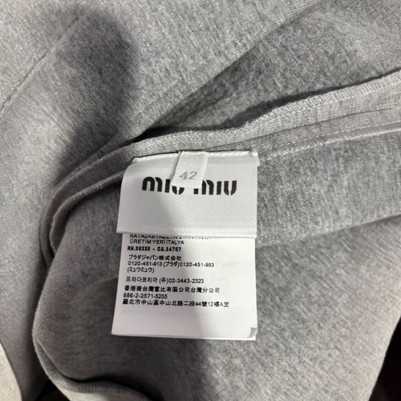 miumiu ｼﾞｬｰｼﾞｼﾞｬｹｯﾄ gray