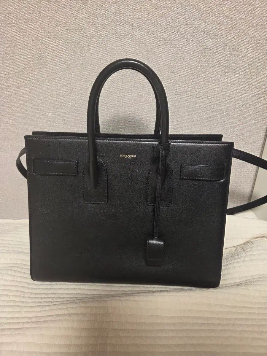 Saint Laurent サンローラン サック・ド・ジュール ミニ ブラック