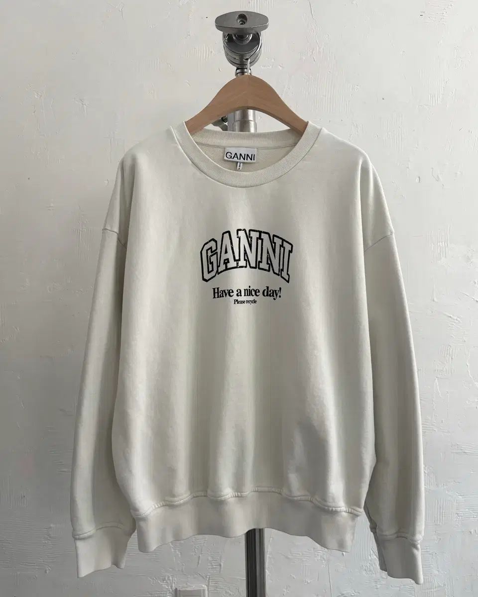 GANNI ガニー ロゴ スウェット