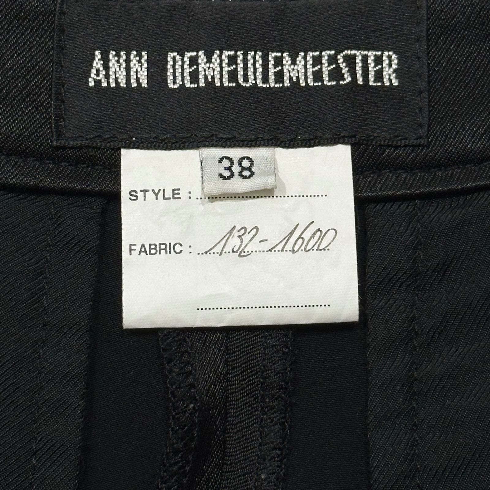 ANN DEMEULEMEESTER(アンドゥムルメステール) archive Short Pants
