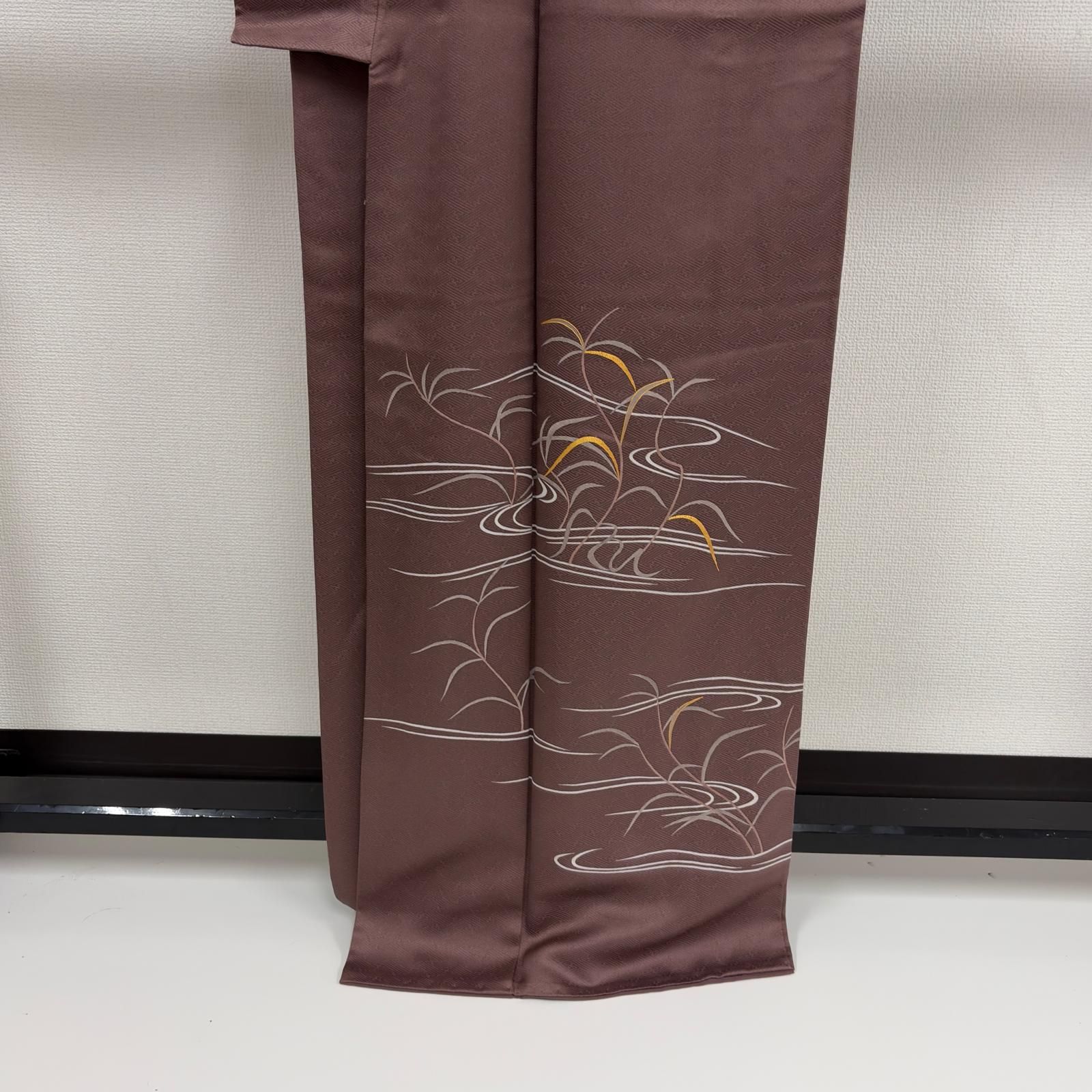付け下げ 正絹 裄66 一つ紋 染め 流水 金駒刺繍 袷 着物 MK-8497