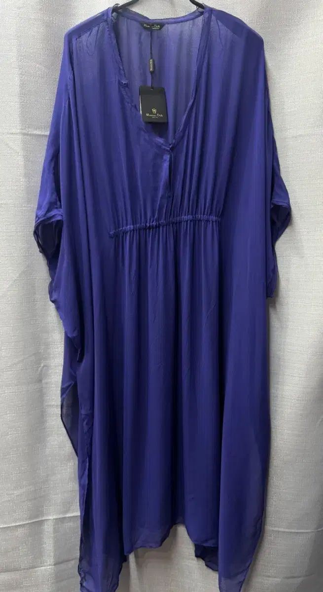 新品) マッシモ ドゥッティ 天然 シルク100% ONE PIECE 55 77