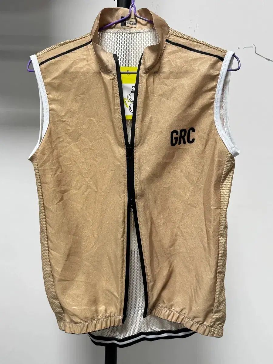 GRC GOLD COLOR ウィンドブレーカー ベスト