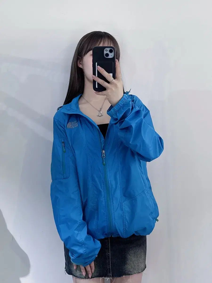 THE NORTH FACE ザノースフェイス スカイブルー ウィンドブレーカー