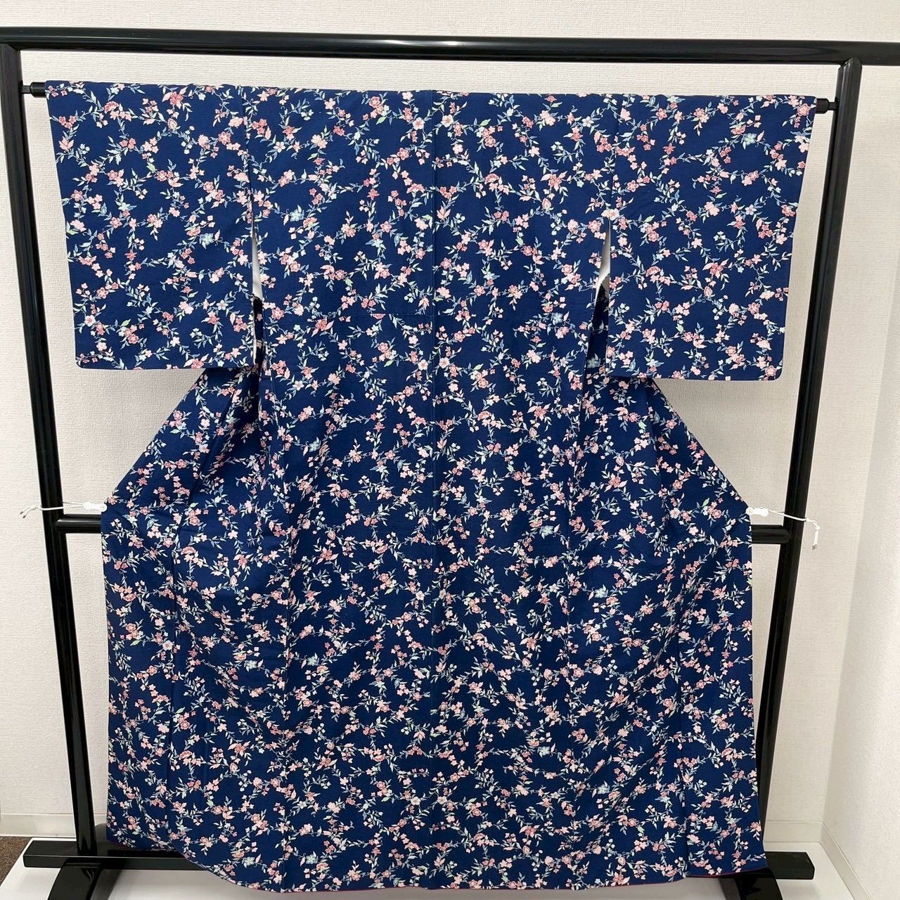 真綿紬 花柄の染め 素敵な加工 正絹 着物 MK-979 - メルカリ