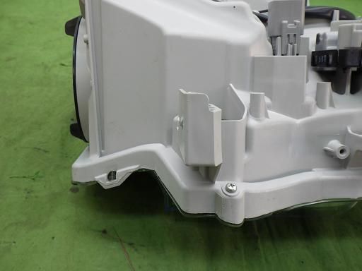 中古】Koito 26-137 ハイエース 純正 ヘッドライト左右 - メルカリ