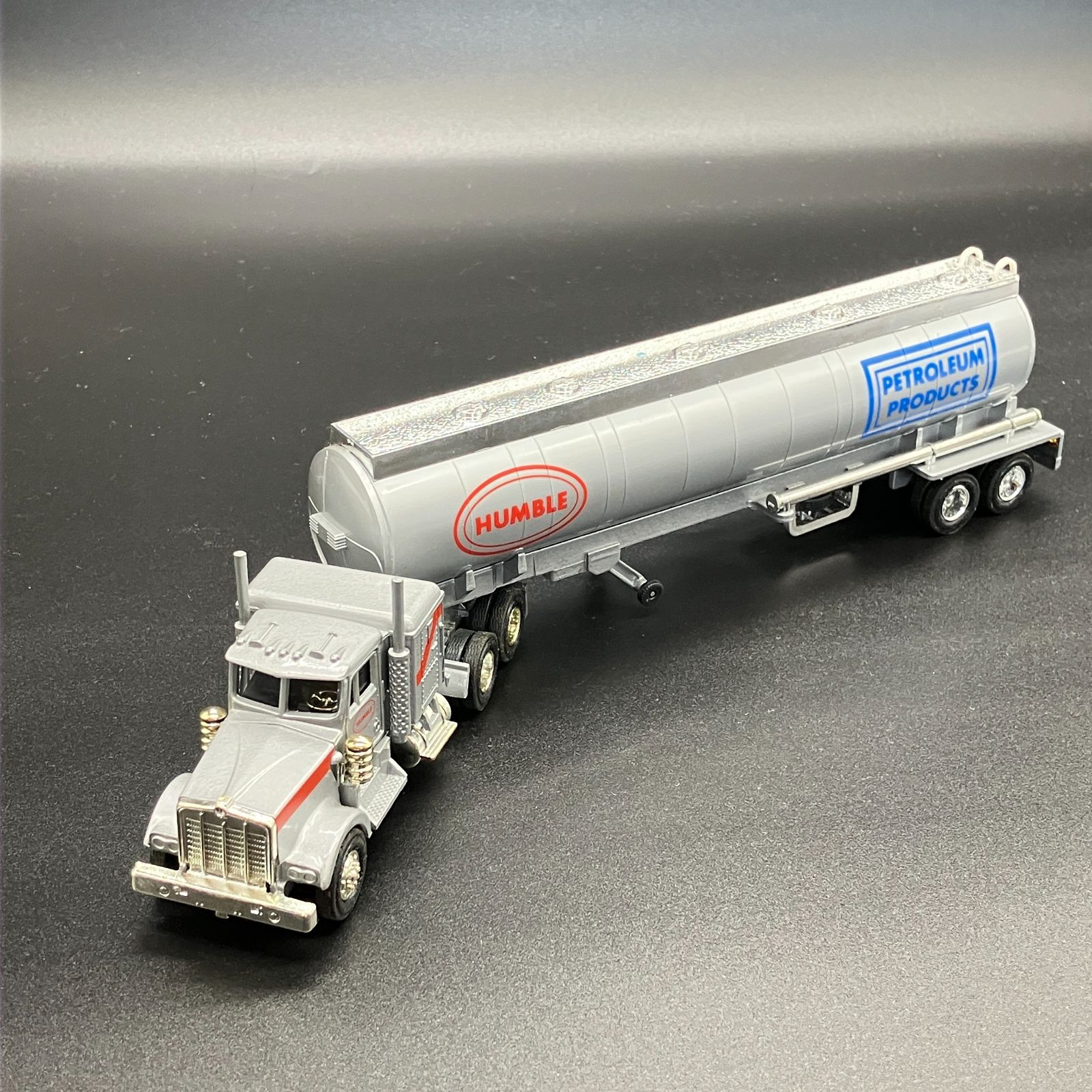 ライオネル 1993年 ハンブル石油 タンクローリー 30cm LIONEL HUMBLE PETROLEUM 30cm 箱付 Oゲージ　トラック　ミニカー ( INP_G09 / POP_2113）