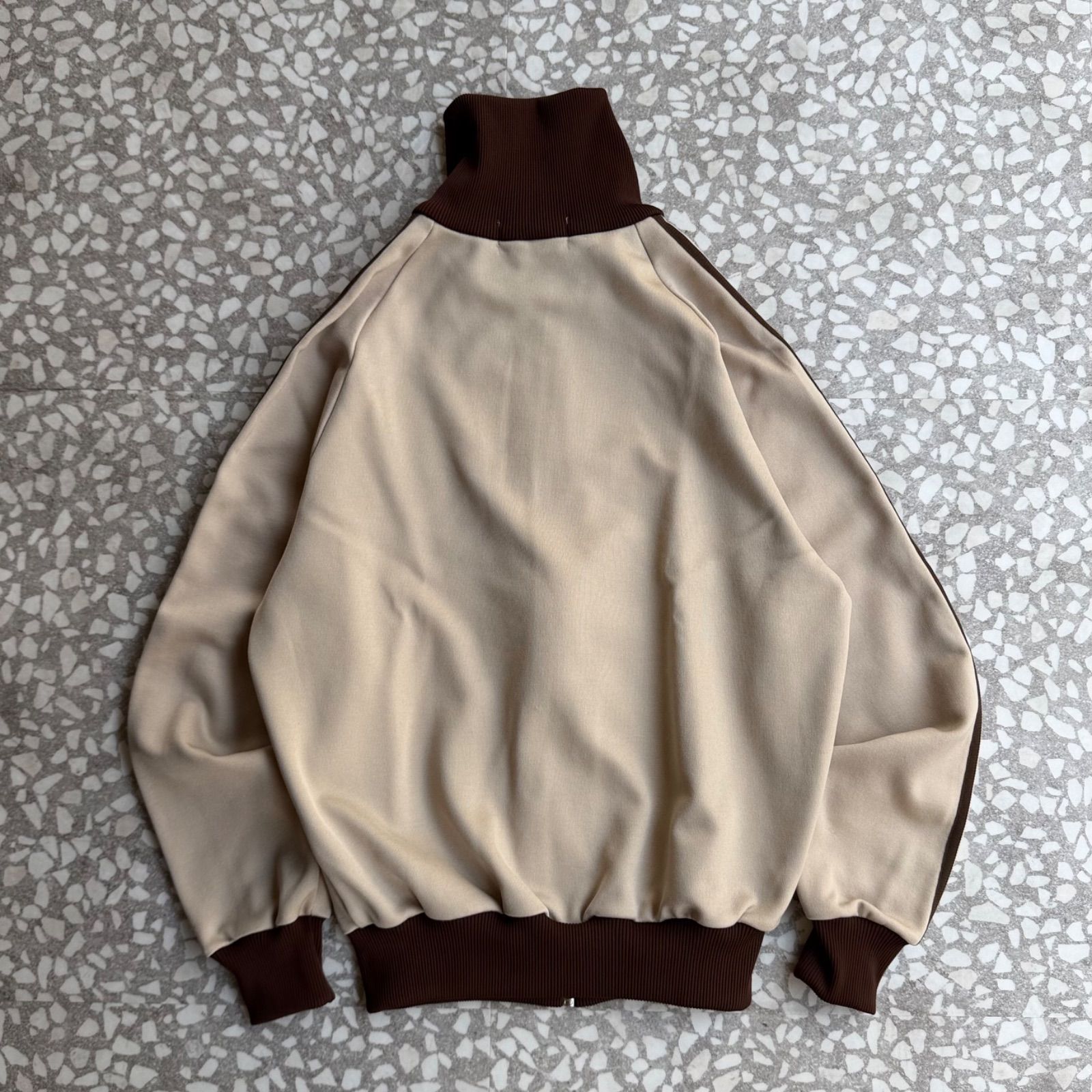 adidas / 80