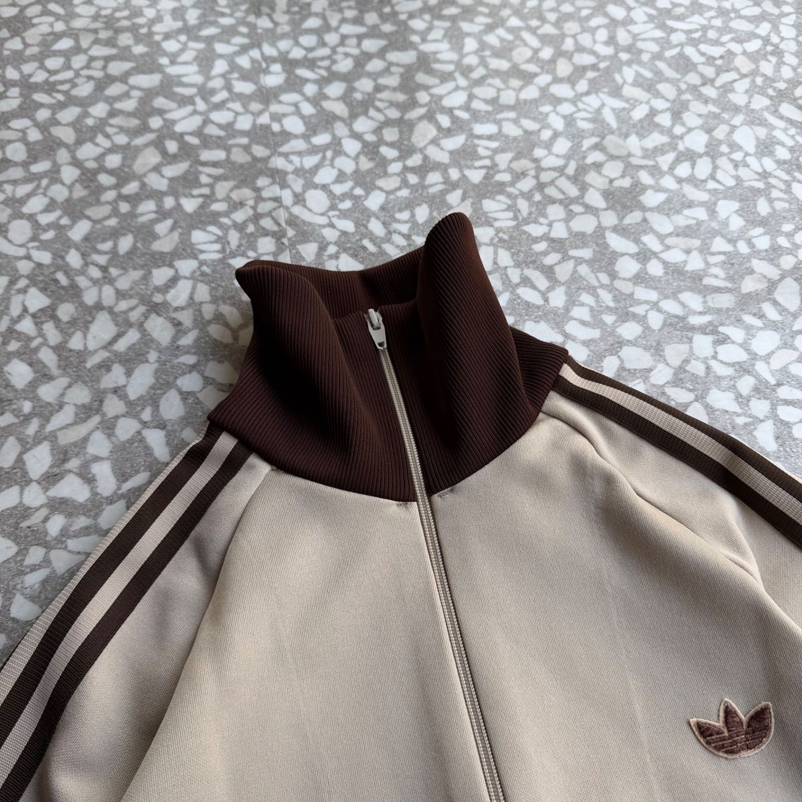 adidas / 80