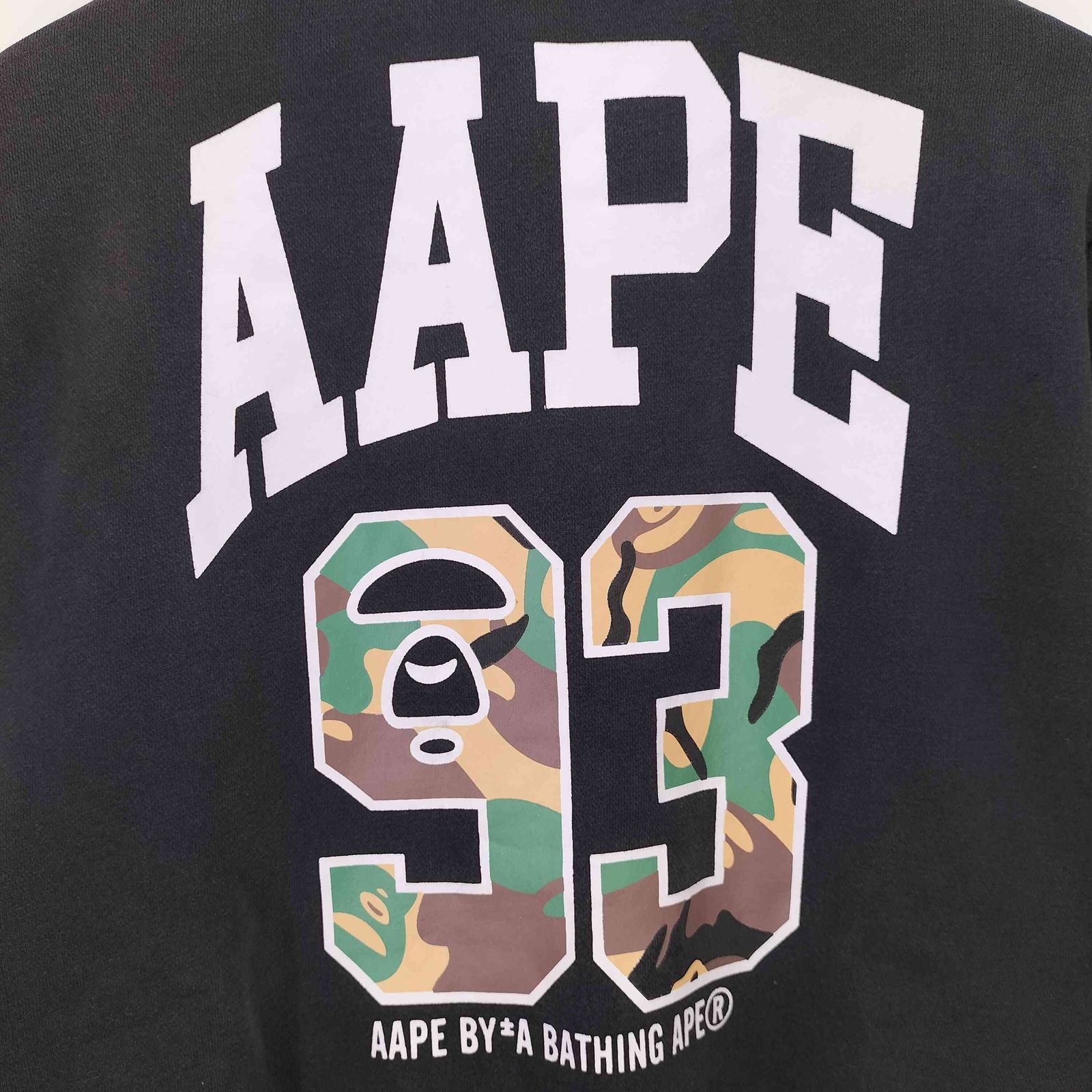 エーエイプバイアベイシングエイプ AAPE BY A BATHING APE ロゴ