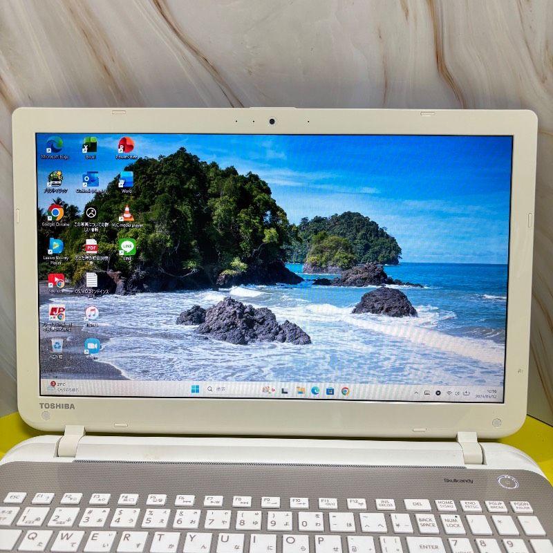 爆速Core i7 dynabook 美品 Win11 SSD搭載- メルカリ