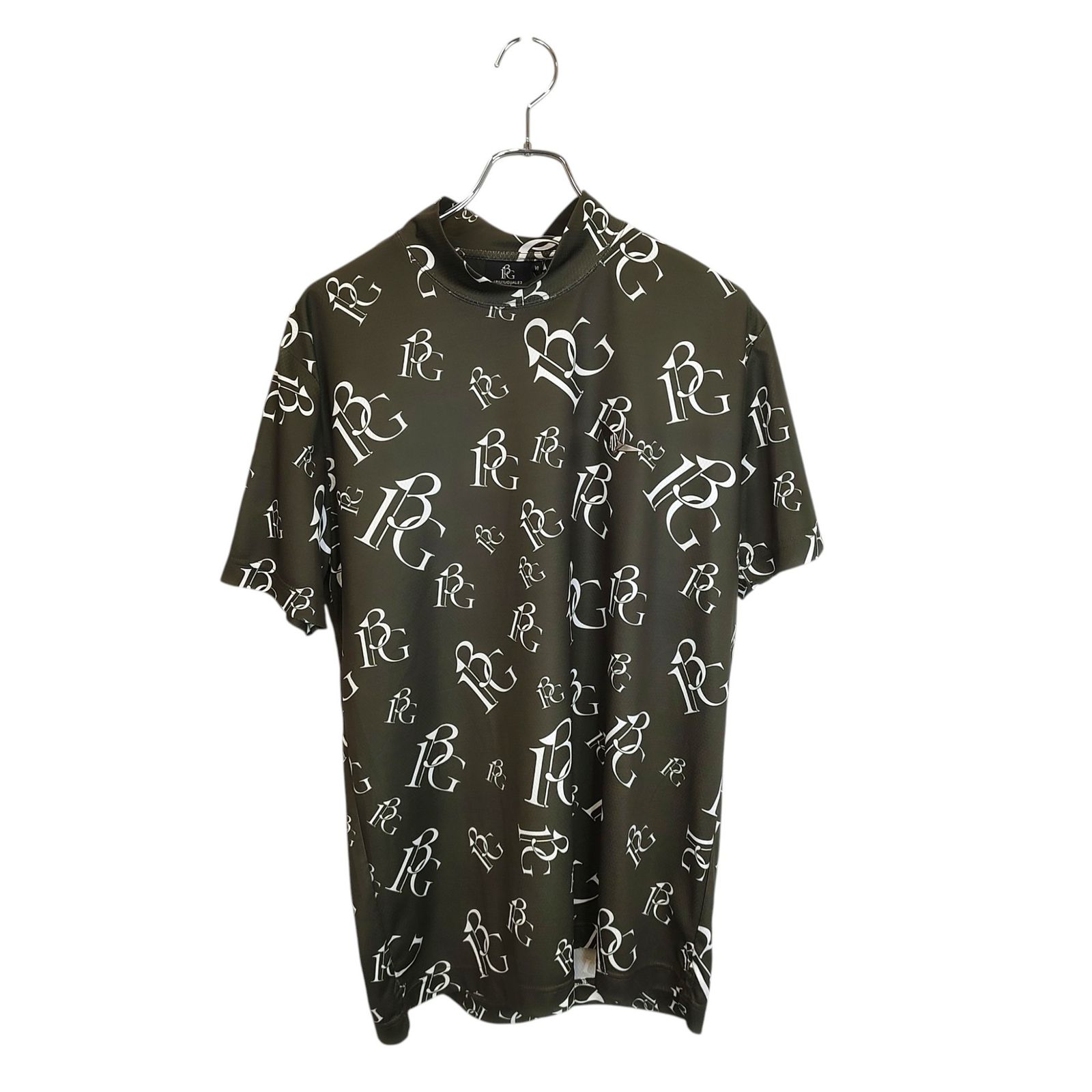 1PIU1UGUALE3 GOLF ウノピゥウノウグァーレトレ ゴルフ 24SS SS MOCK RANDOM113G 総柄 半袖 モックネック Tシャツ GRT210-POE477 6 XL カーキ メンズ