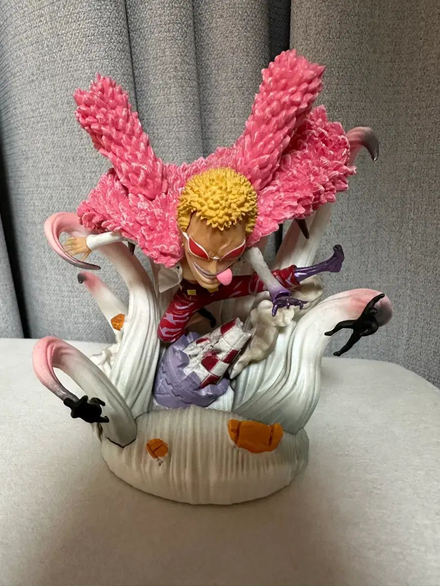 ONE PIECE ドフラミンゴ フィギュア 出品
