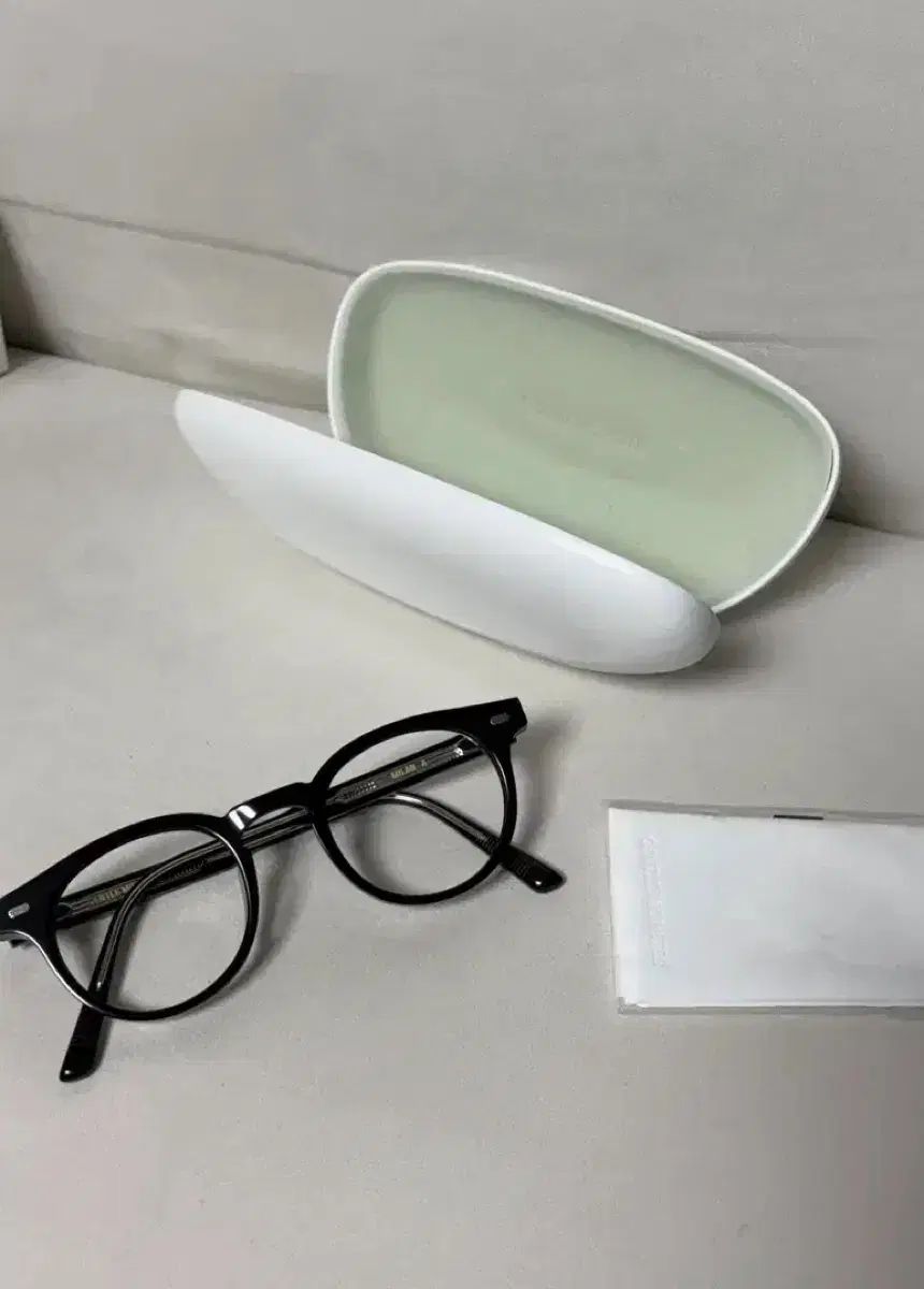 GENTLE MONSTER (ジェントルモンスター) Milan A 出品