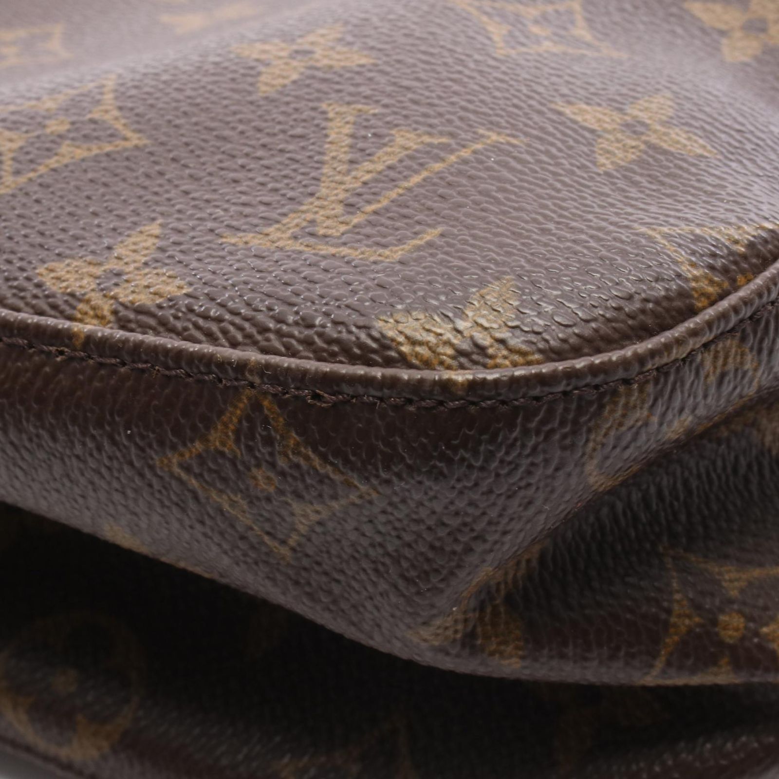 LOUIS VUITTON ルイ・ヴィトン ルーピングMM ショルダーバッグ - メルカリ