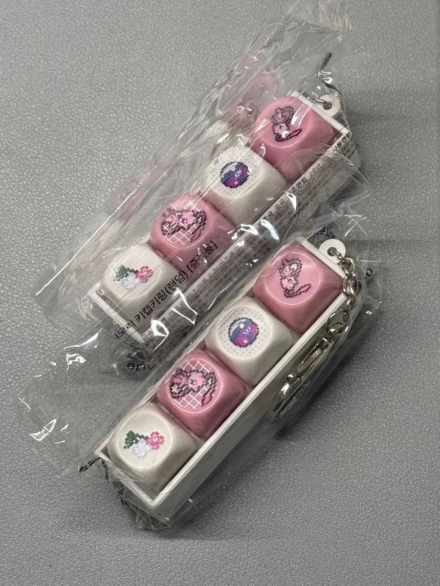 ポケモン ミュウ キーキャップ キーホルダー 2個 まとめ