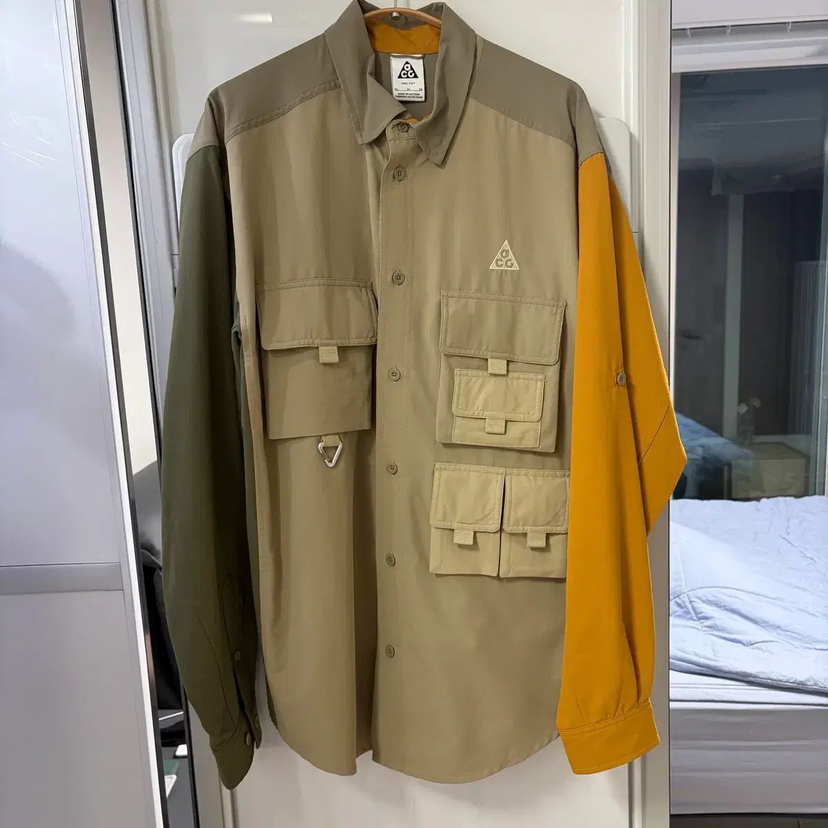 ナイキ acg ドライフィット トレイルシャツ 出品