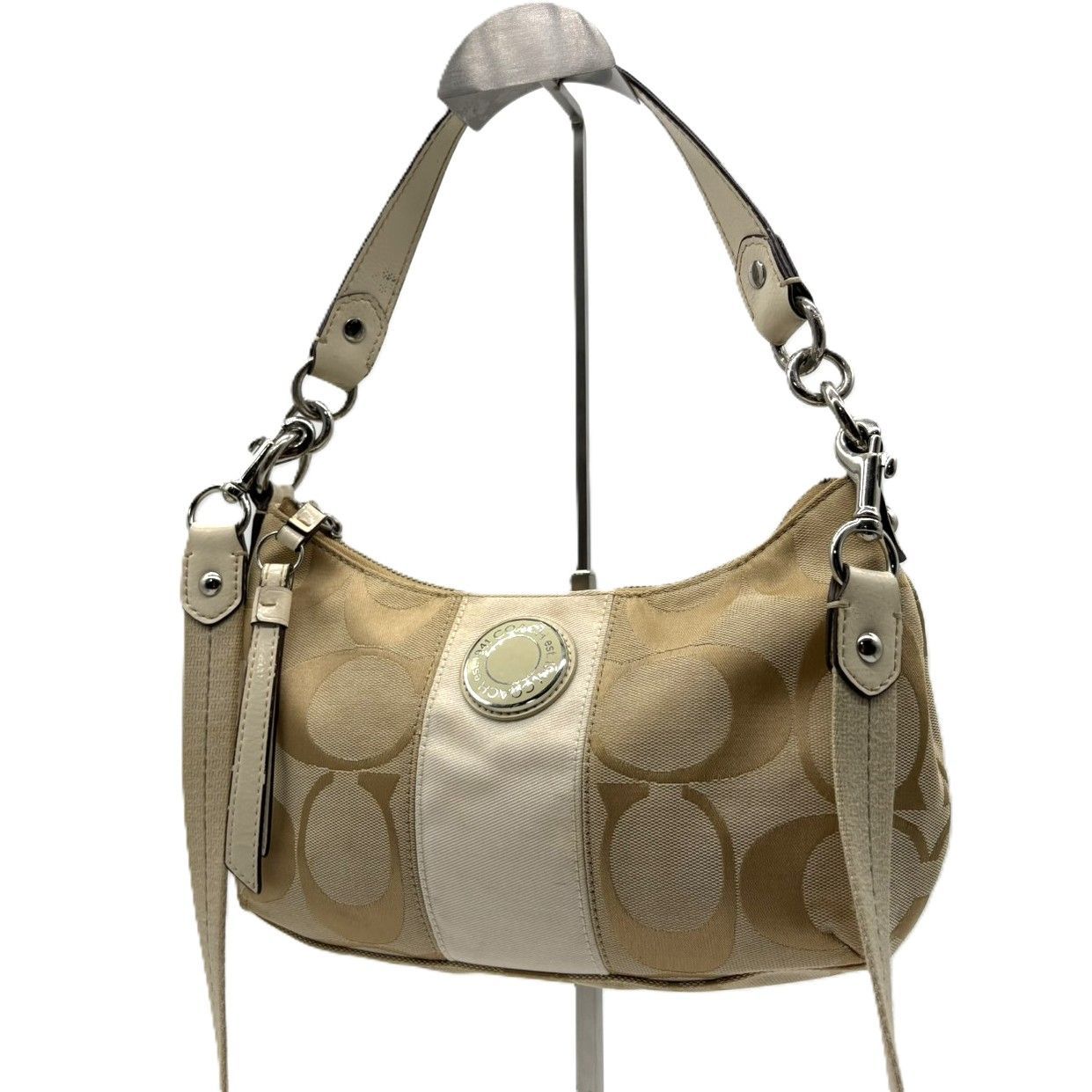 コーチ COACH ショルダーバッグ 2way キャンバス シグネチャー クロスボディ 肩掛け 斜め掛け レディース ハンドバッグ ベージュ レザー切替 ロゴ金具 人気 ブランドバッグ 通勤 通学 デイリー お出かけ 上品 カジュアル おしゃれ 軽量