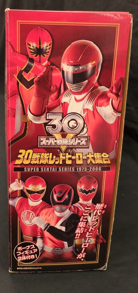 30戦隊レッドヒーロー大集合　スーパー戦隊シリーズ　BANDAI フィギュア フィギュア バンダイ スーパー戦隊シリーズ 30戦隊レッドヒーロー大集合