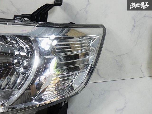 レンズ綺麗//破損無し】NISSAN 日産 純正 C25 セレナ 後期 ヘッド