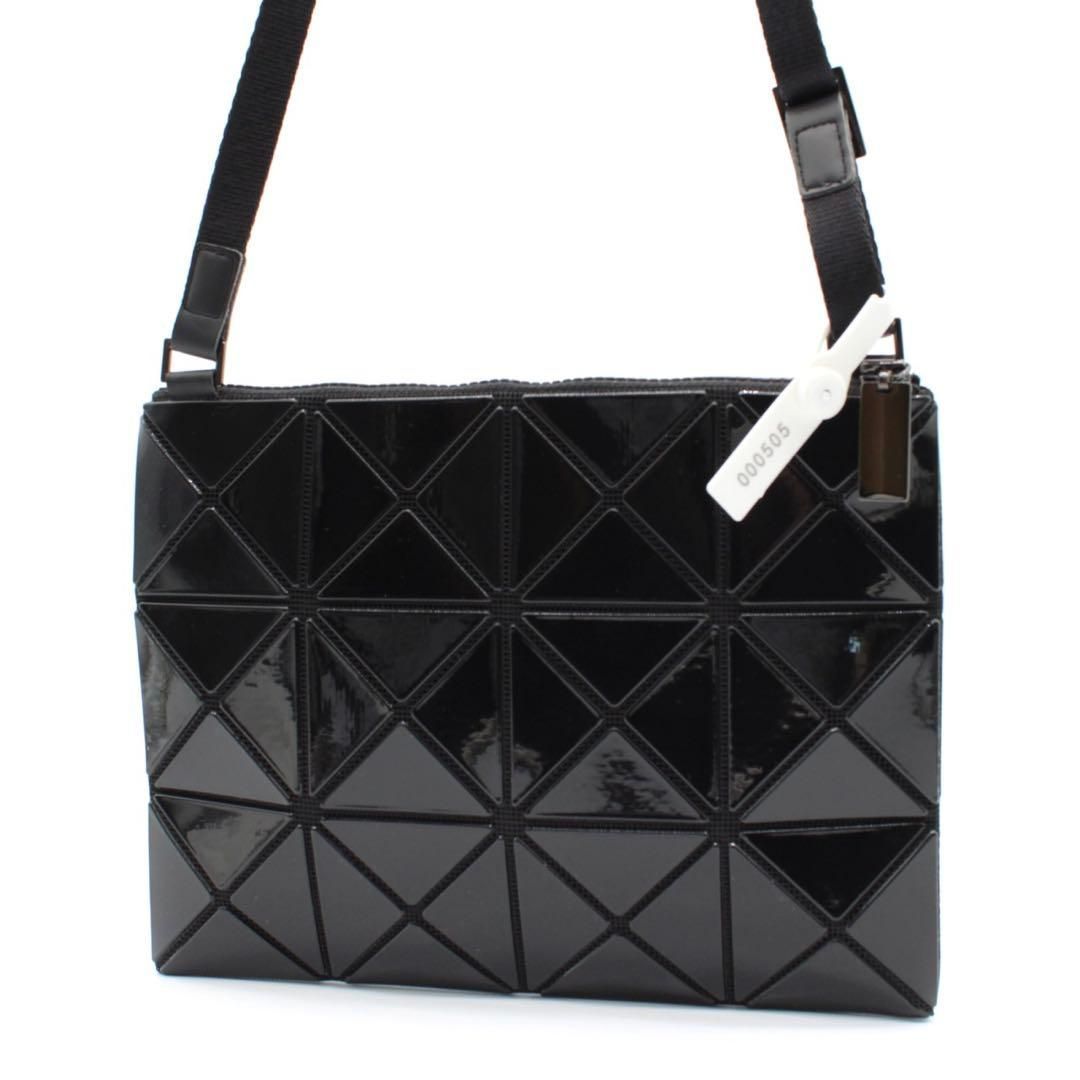 極美品】BAOBAO ISSEYMIYAKE ルーセント ショルダーバッグ 黒 - メルカリ