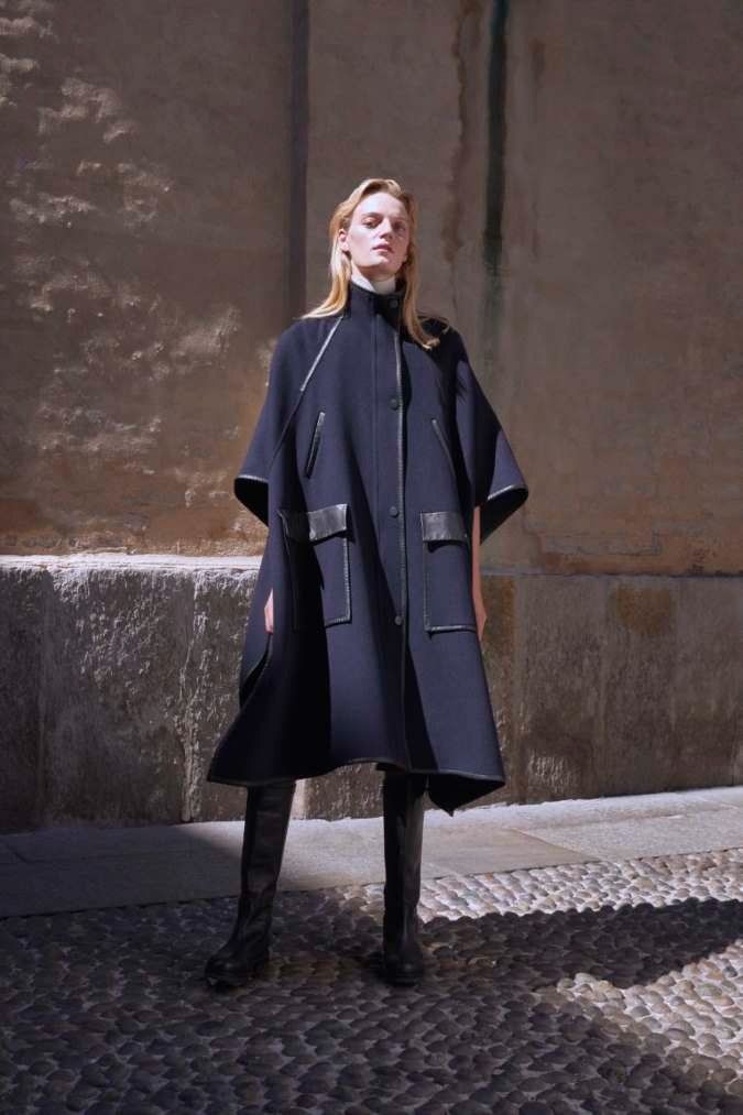 極美品 MaxMara クチートアマーノ 滝沢眞規子さん着用ポンチョコート