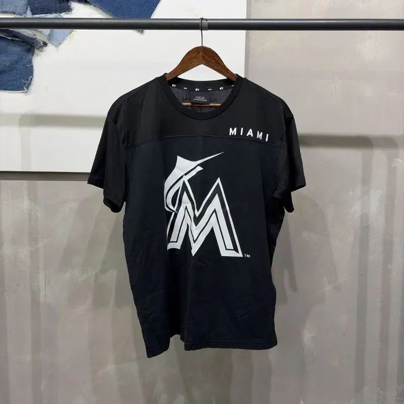 (100) MLB マイアミ 野球 カジュアル ビッグプリンティング 半袖 Tシャツ