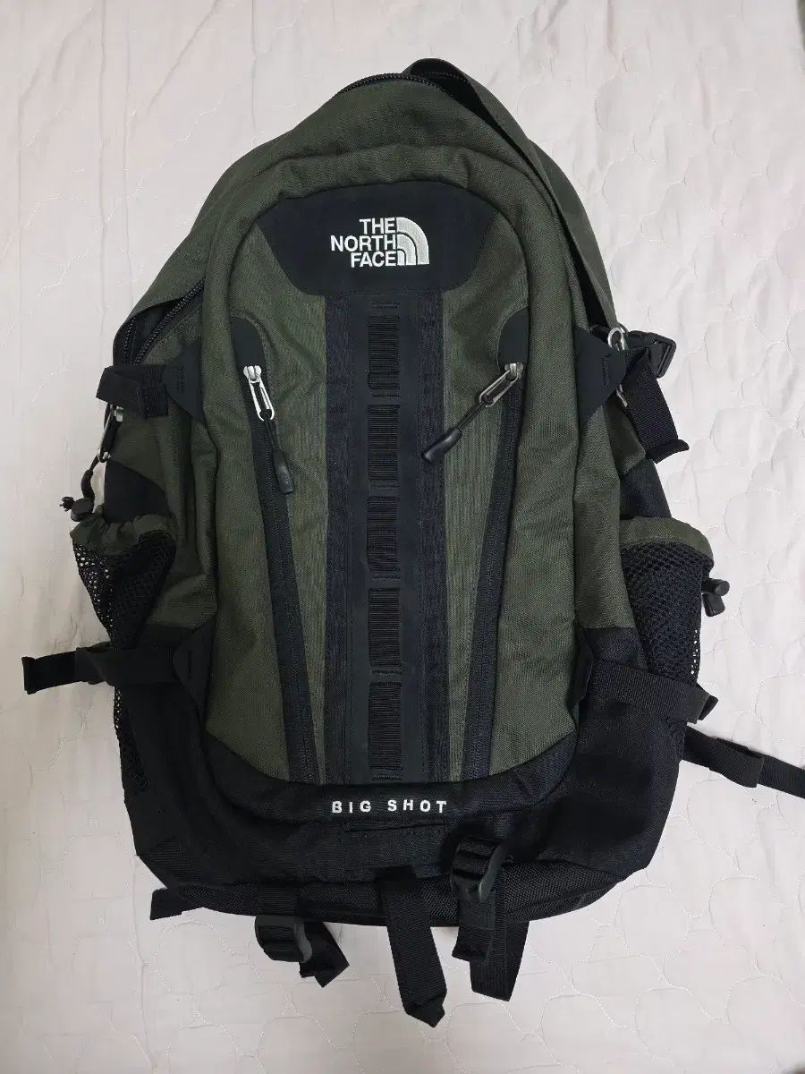 THE NORTH FACE ザノースフェイス BIGSHOT バックパック カーキブラック A級 NM2DM51B 30L 大容量