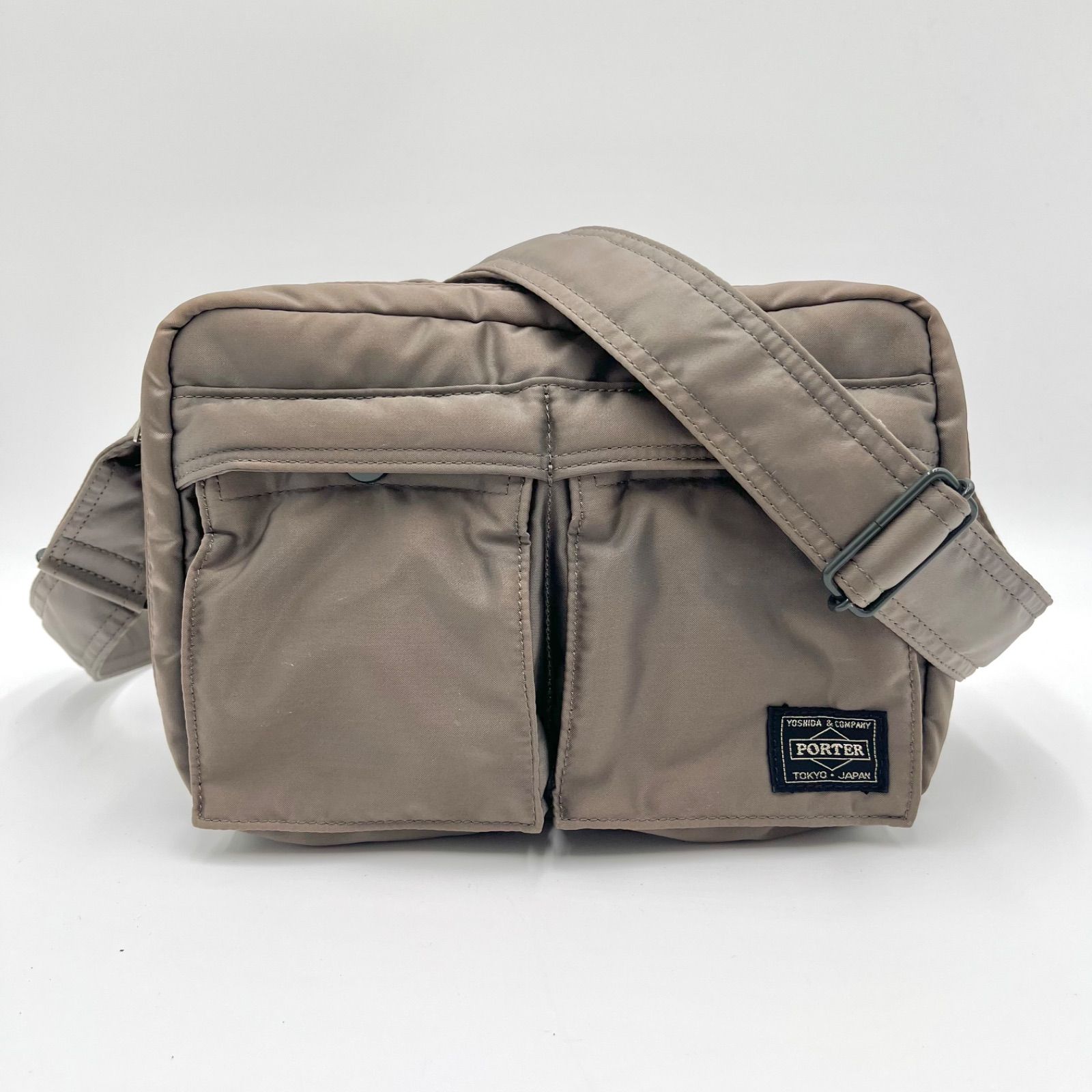 極美品 絶盤PORTER ポーター タンカー シルバーグレー ナイロン 