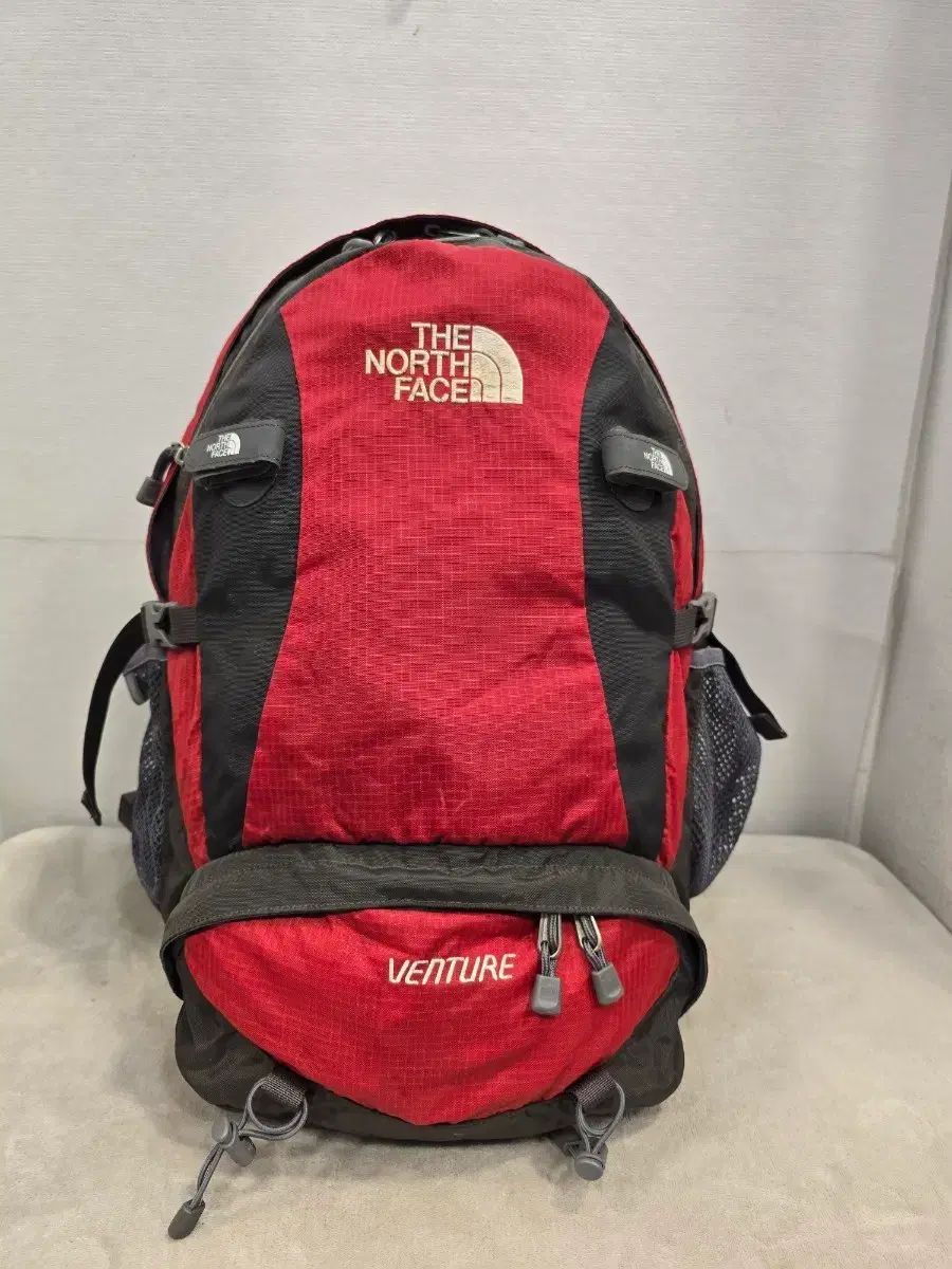 THE NORTH FACE ザノースフェイス ベンチャー 30L リュック リュックサック サン(SAN) 登山バッグ 7,001円
