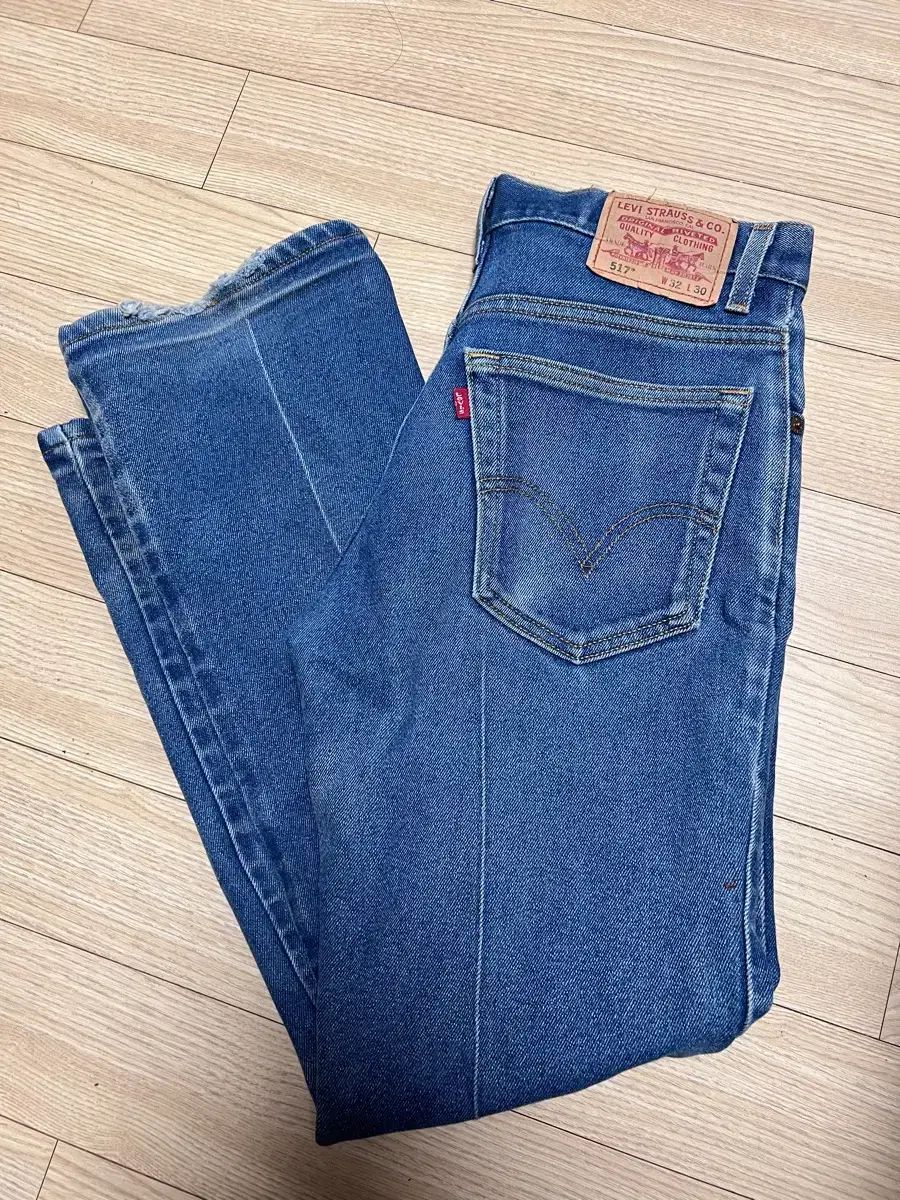 00s リーバイス 517 32x30 ブーツカット デニム ズボン