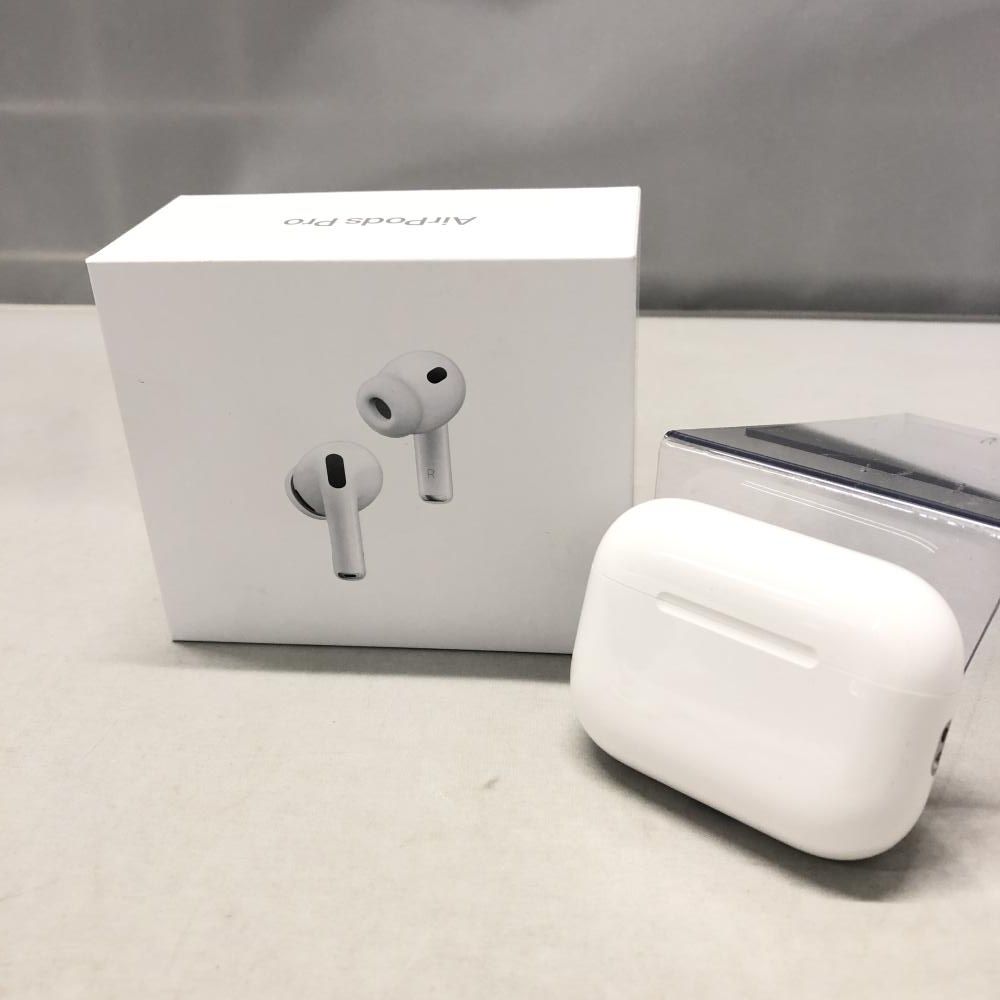 【中古】Apple AirPods Pro 3 MFHP4J/A イヤホン ワイヤレス[15]