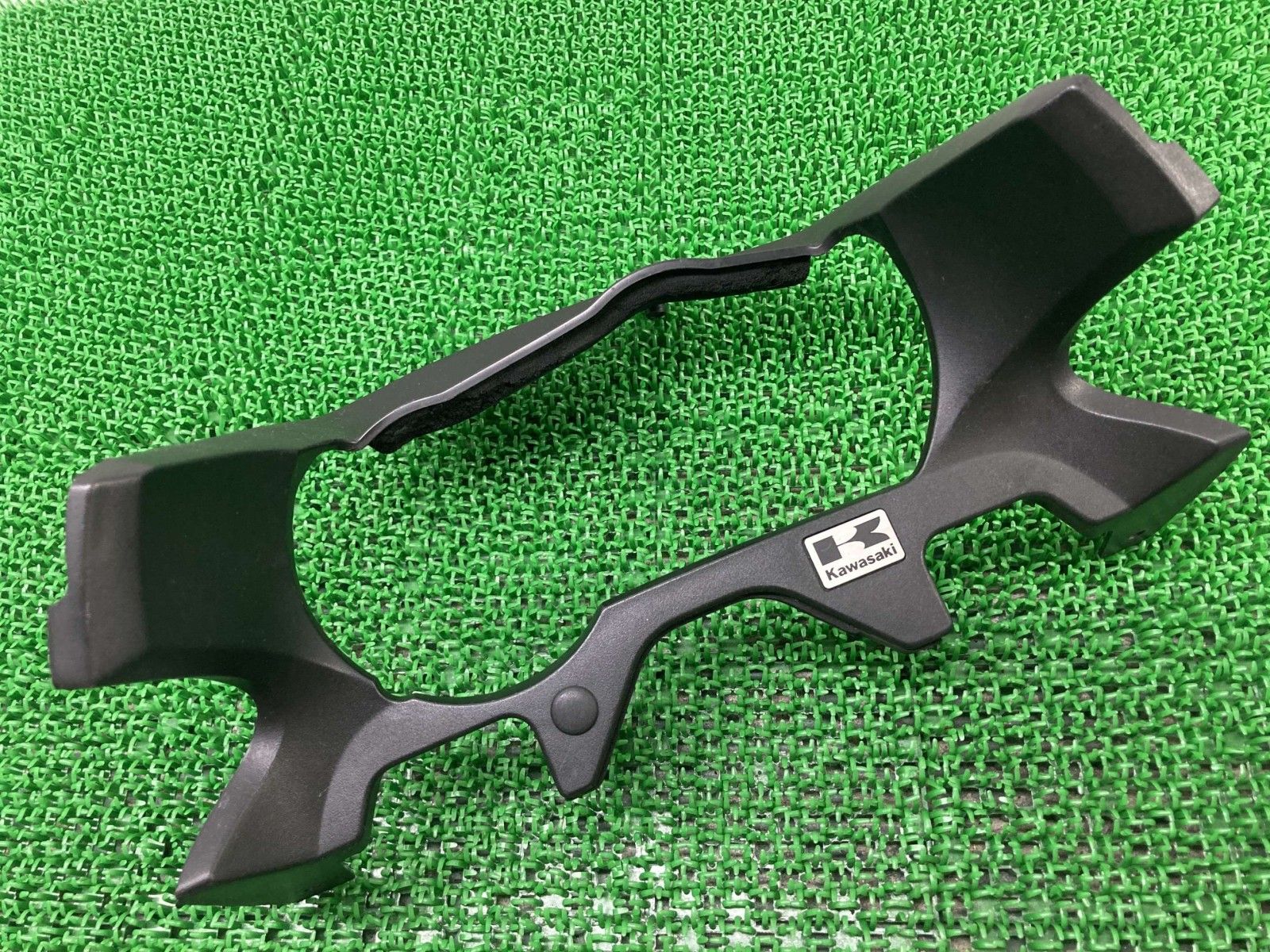 ZRX1200ダエグ メーターカバー 14091-1646 カワサキ 純正 中古 ZR1200D ZRT20D wE ZRX1200ダエグ メーターカバー 14091-1646 カワサキ 純正 中古 ZR1200D
